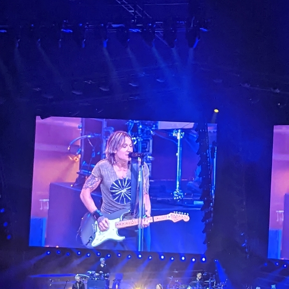 Send me an offer! I'm excited for my upcoming adventures. - Picture 3 of 12